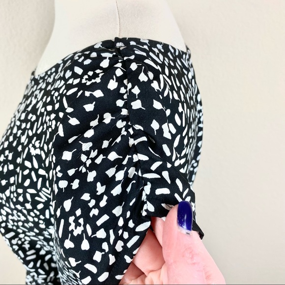 Motherhood Maternity Spotted Pattern Gradient Dress - Picture 4 of 11